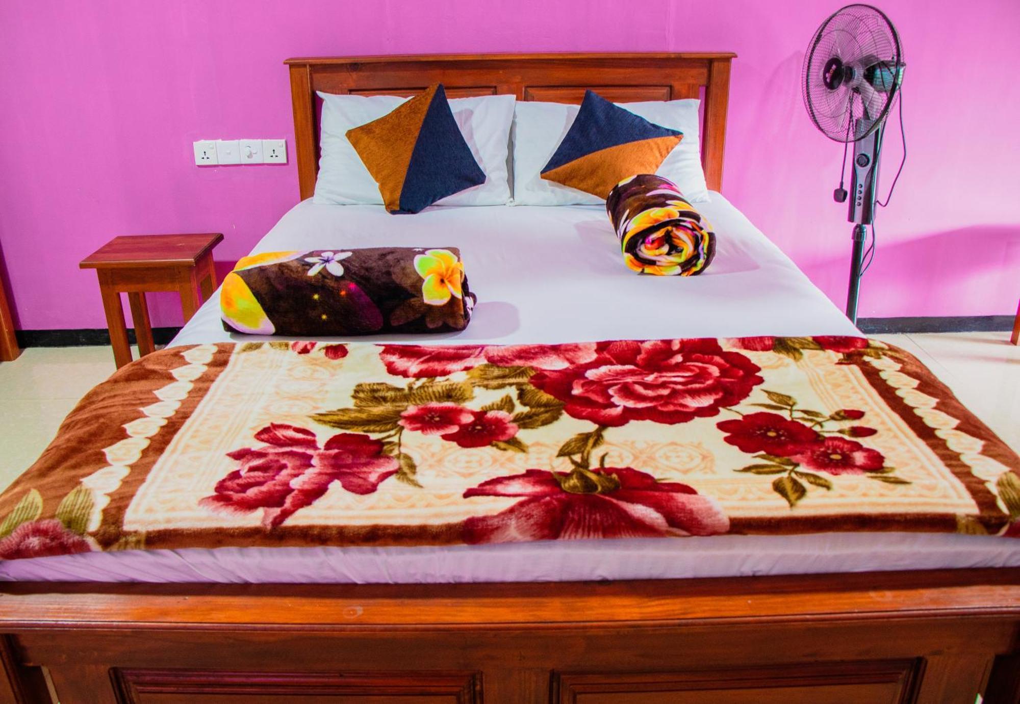Nine Arch Homestay Ella Ngoại thất bức ảnh